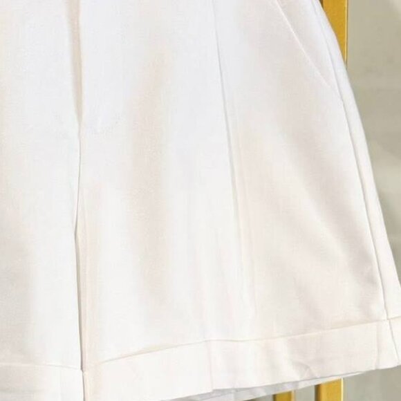 White High Waist Shorts - Picture 4 of 4